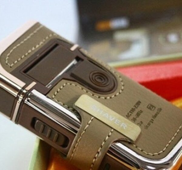 Επαναφορτιζόμενη ξυριστική μηχανή Kemei RSCW-5600 8155 KEMEI