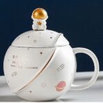 Κεραμική κούπα Διαστημικός Περίπατος με καπάκι και κουτάλι αστροναύτη Λευκή OEM